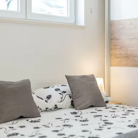 Apartments Amore Split
